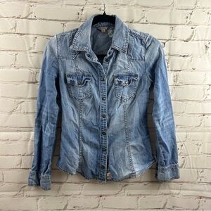 Guess lightweight jean snap up long sleeve shirt